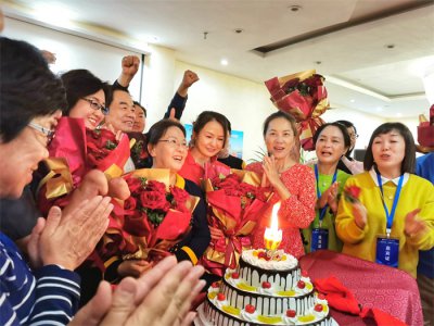 第二届国际摄影“金相机奖”颁奖盛典晚宴欢乐落幕