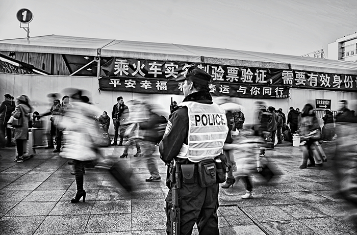 编号 ：700 2022年第65届世界新闻摄影大赛（荷赛，高额奖金） 截稿日期：2022年1月5日