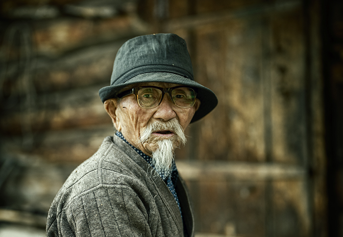 编号 ：728 2022年年度国际肖像摄影师奖（高额奖金） 截稿日期：2022年4月27日