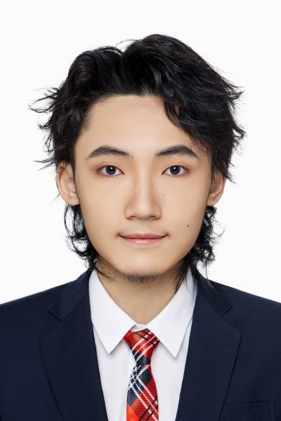 王弘宇