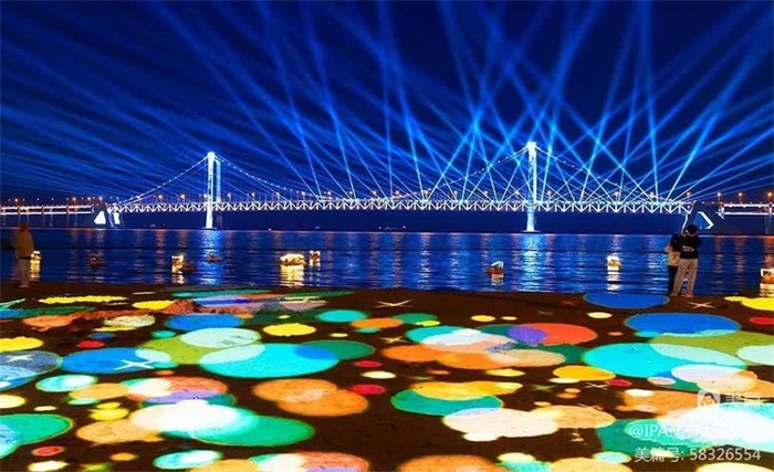 大连会员作品欣赏——大连新景，海湾沙滩灯光秀