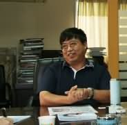 李伟坤会见国际摄影协会客人