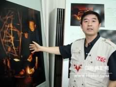 历时八年终成篇 川北油灯摄影集在蓉首发