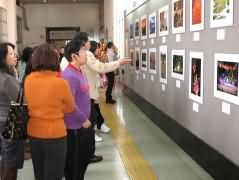 《大地影像》首届摄影作品展在广州展出