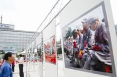 “魅力红安”摄影展亮相江城