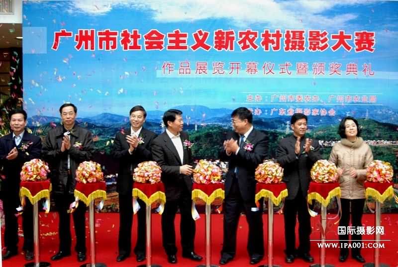 点击支持随意缩放